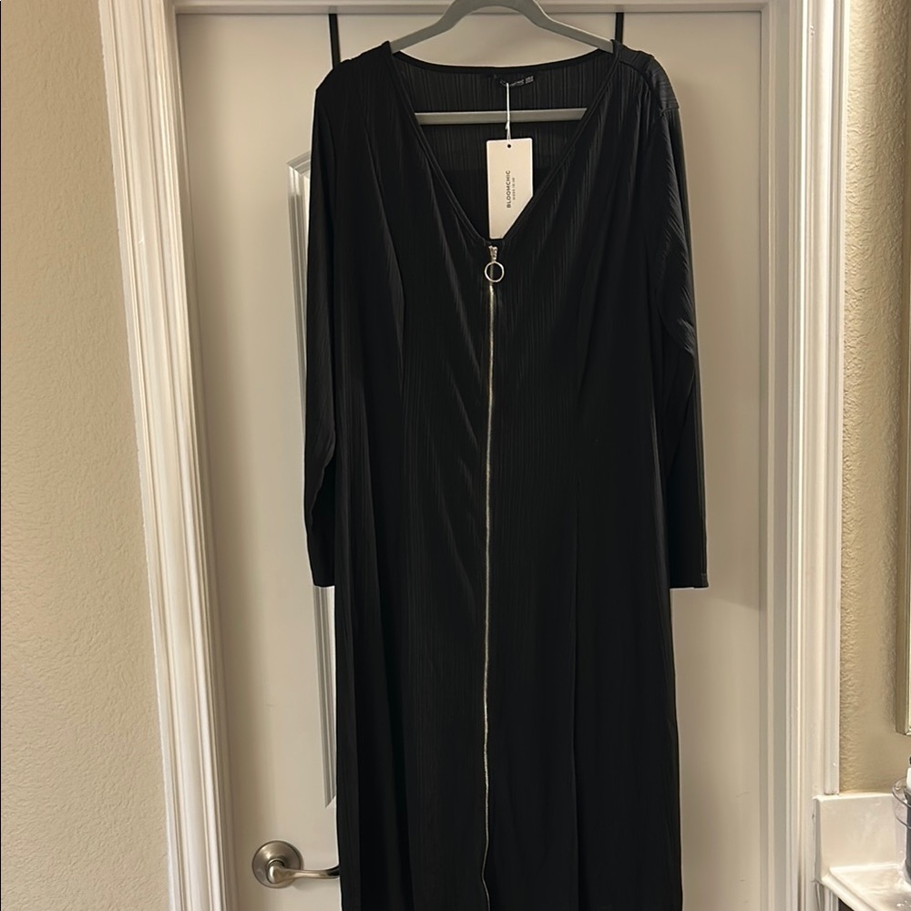 Plus Size BloomChic Black Long Sleeve V-Neck Dress